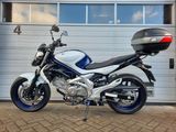 SUZUKI GLADIUS
