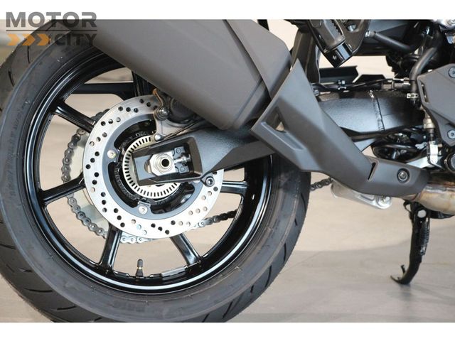 suzuki - v-strom-800