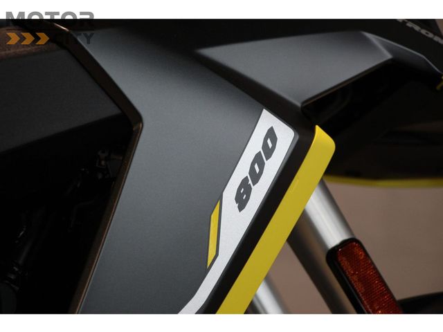 suzuki - v-strom-800