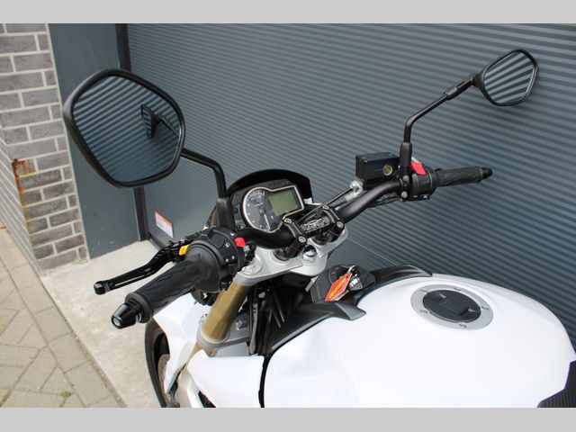 suzuki - gsr-750-a