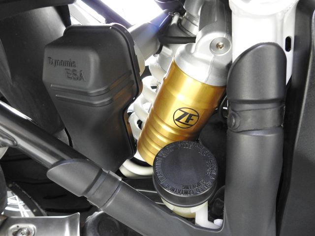 bmw - r-1250-gs-adventure