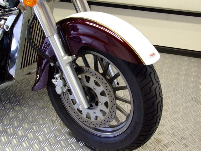 suzuki - intruder-c-800-classic