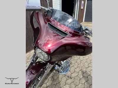 HARLEY-DAVIDSON STREET GLIDE SPECIAL FLHXS – foto 3