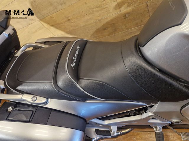 honda - st-1300-pan-european