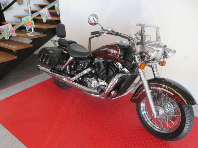 honda - vt-1100-c3-shadow