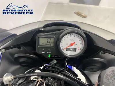 YAMAHA YZF R6 – foto 2