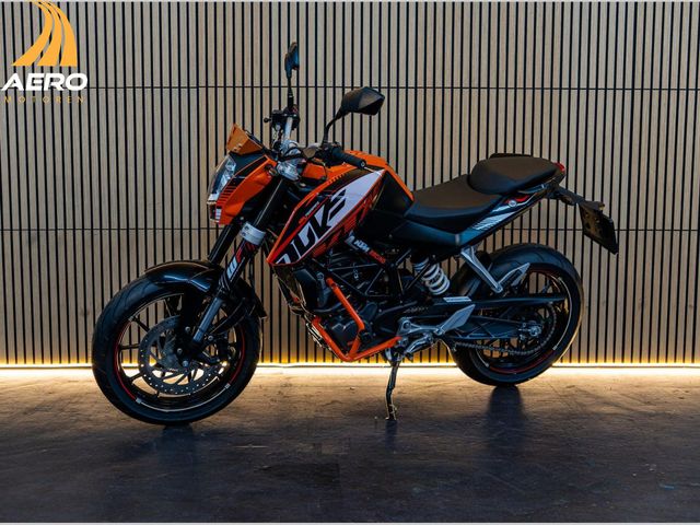 ktm - 125-duke