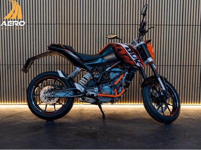 ktm - 125-duke