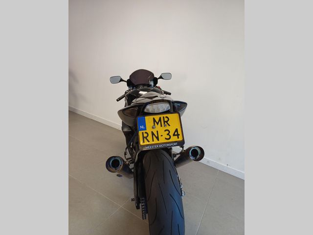 suzuki - gsx-r-1000