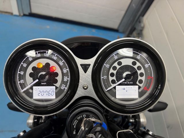 triumph - speed-twin-1200