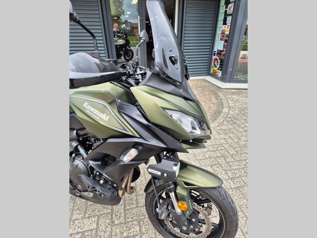 kawasaki - versys-650-grand-tourer