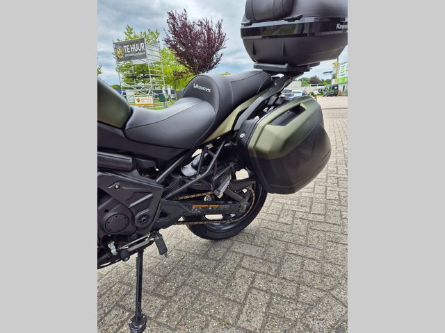 kawasaki - versys-650-grand-tourer