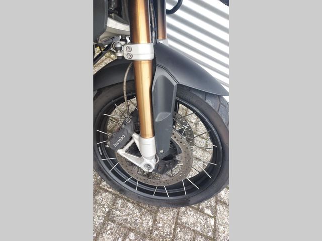 bmw - r-1200-gs-adventure