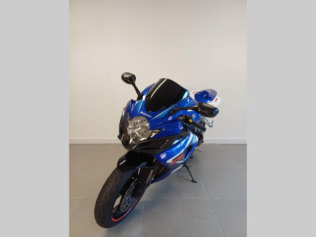 suzuki - gsx-r-750