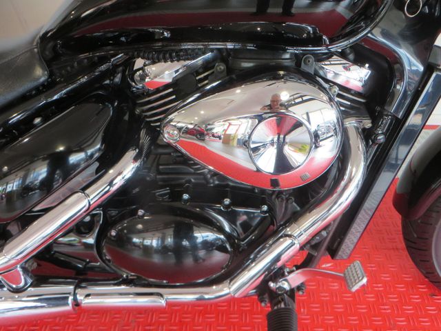 suzuki - new-intruder-m-800