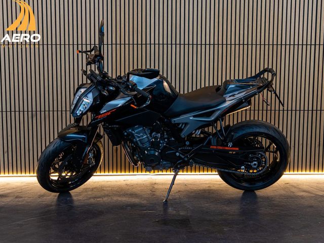ktm - 790-duke