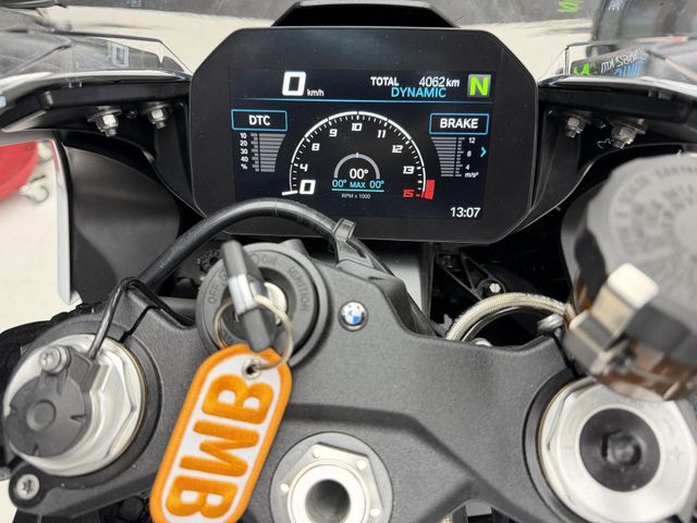bmw - s-1000-rr