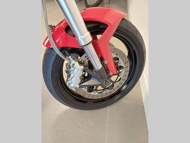 ducati - monster-696
