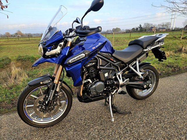 triumph - tiger-explorer