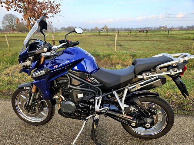 triumph - tiger-explorer