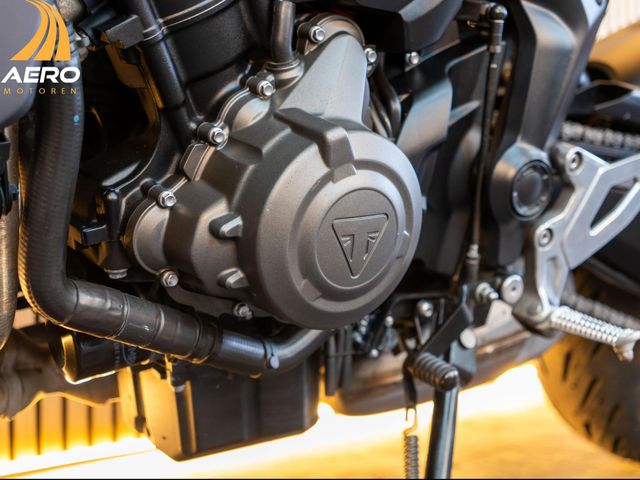 triumph - tiger-660