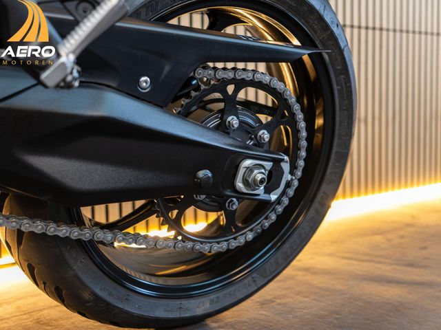 triumph - tiger-660