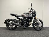 MOTO MORINI SEIEMMEZZO STR