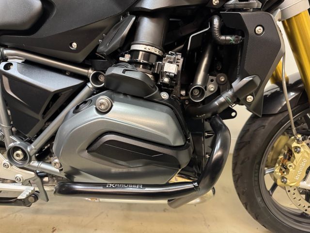 bmw - r-1200-r-abs