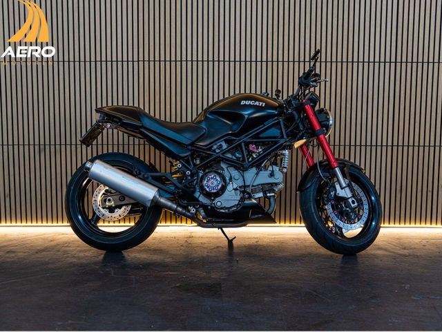 ducati - m-1000-monster