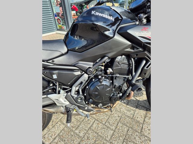 kawasaki - z650