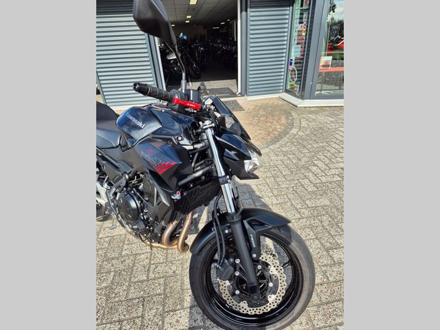 kawasaki - z650