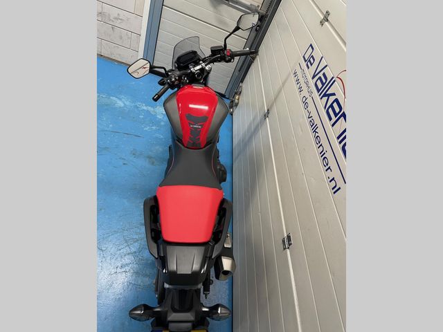 honda - nc-750-s-dct