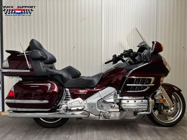 honda - gl-1800-goldwing