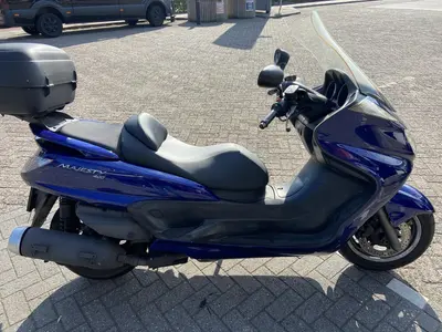 YAMAHA MAJESTY 400 – foto 3