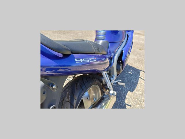triumph - sprint-st-955