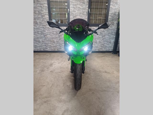 kawasaki - ninja-400-krt-edition