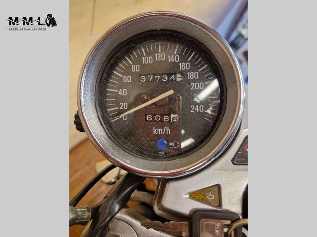 kawasaki - zephyr-1100