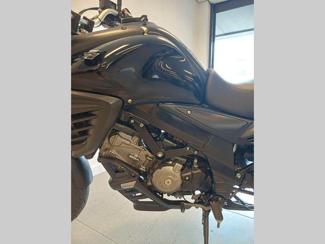 suzuki - v-strom-dl-650-abs