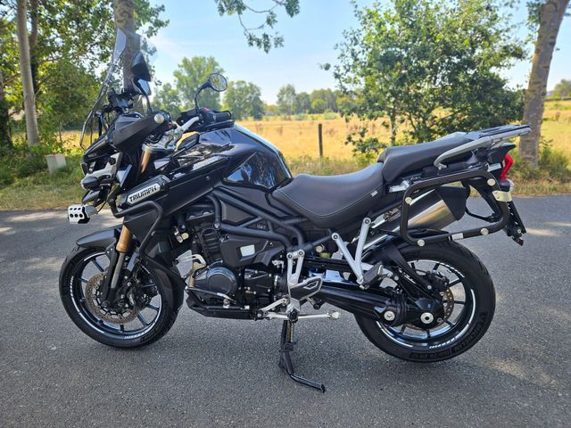 triumph - tiger-explorer