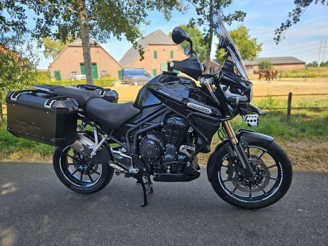 triumph - tiger-explorer