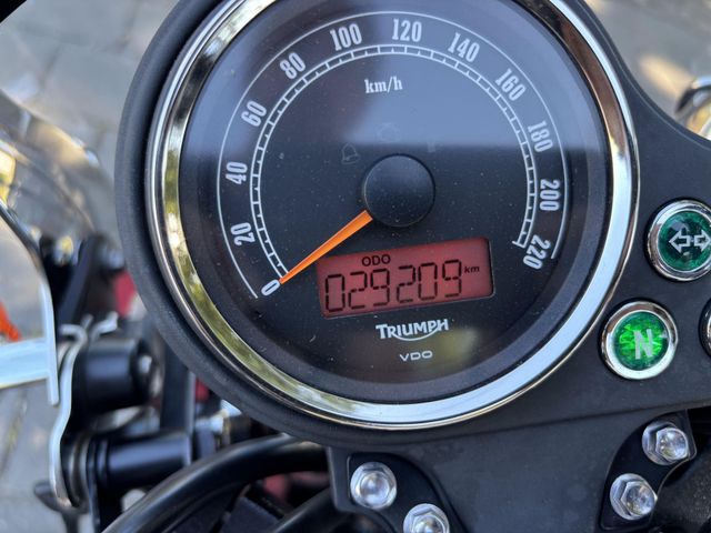 triumph - bonneville-t-100
