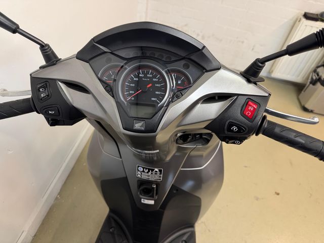 honda - sh-300i---abs